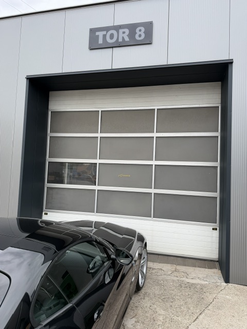 HILD Sektionaltor Typ SE 9-24-25.40